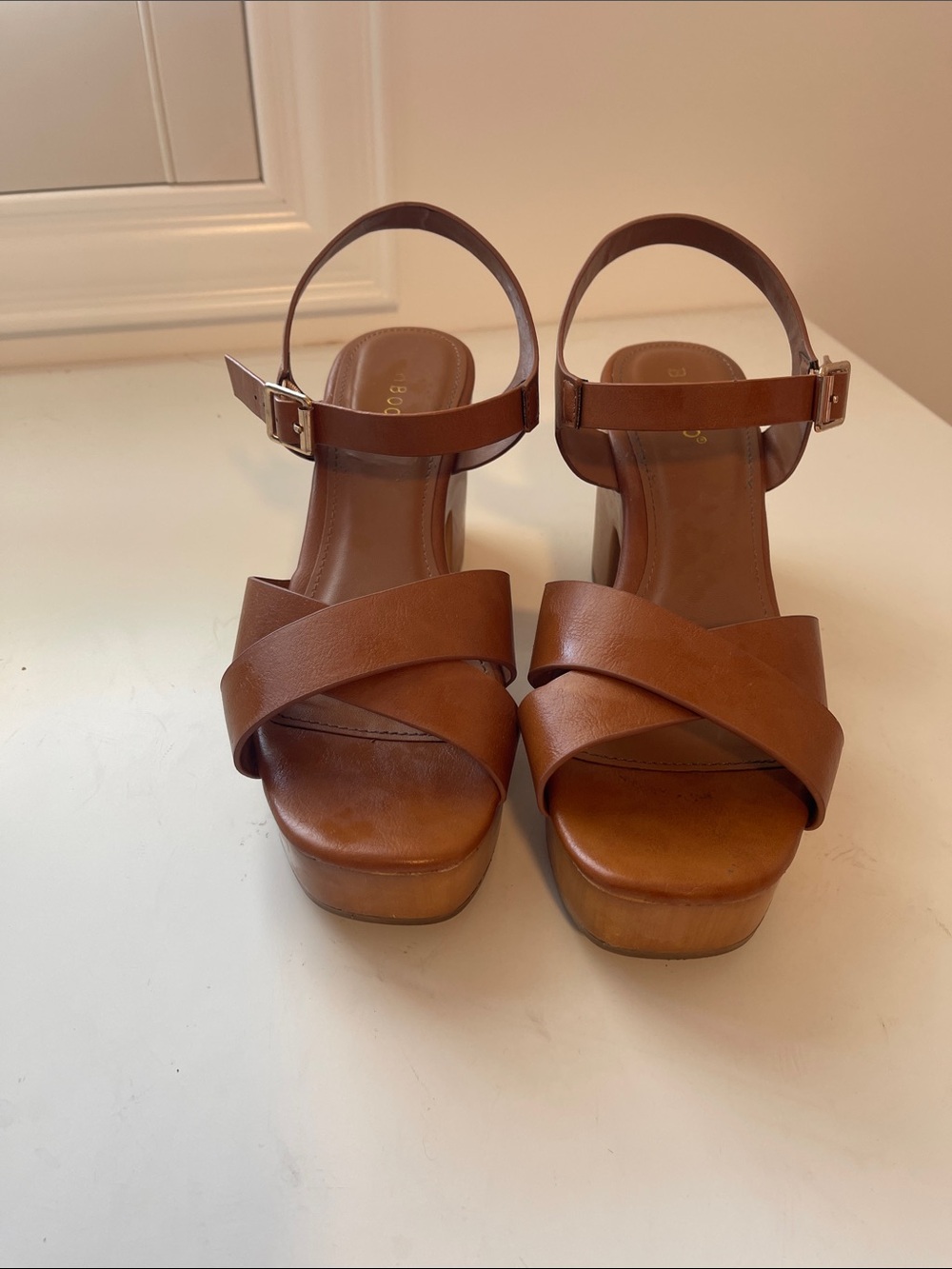 Bamboo Brown Leather Platform Sandals - Women